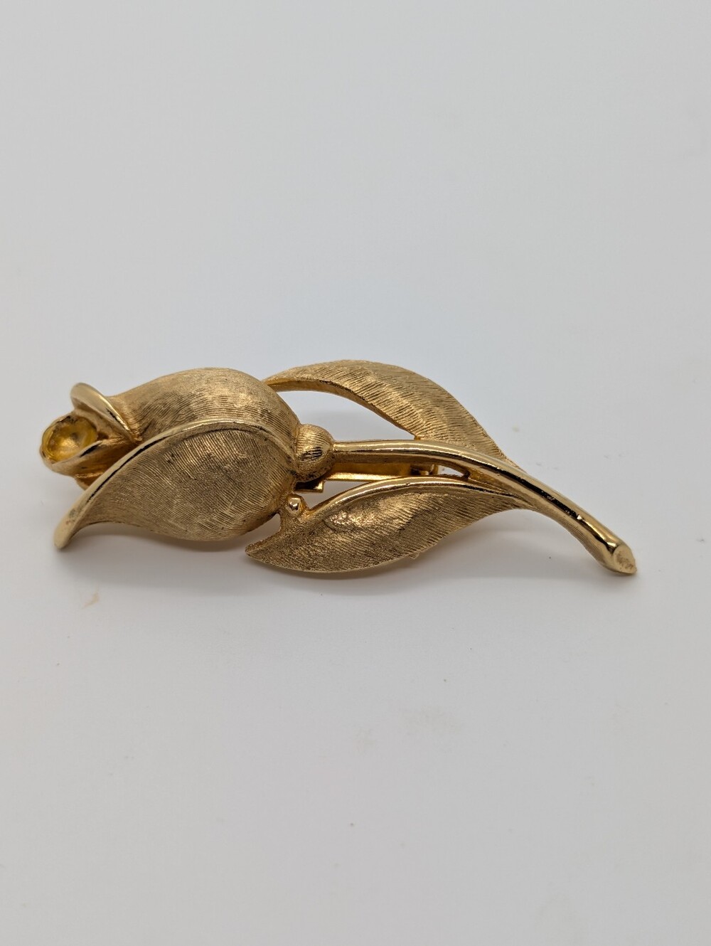 Vintage Gold-Tone Coro Rose Brooch - Picture 3 of 5